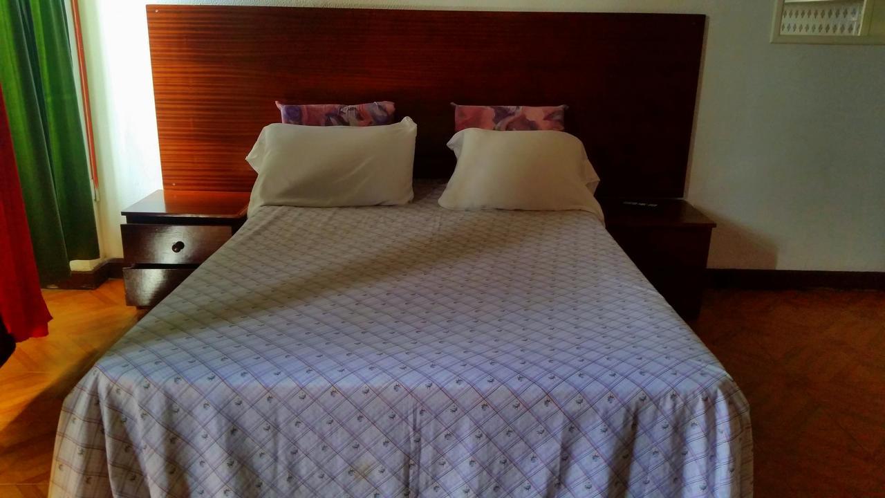 Residencial Laginha (Adults Only) Bed & Breakfast Mindelo Bagian luar foto